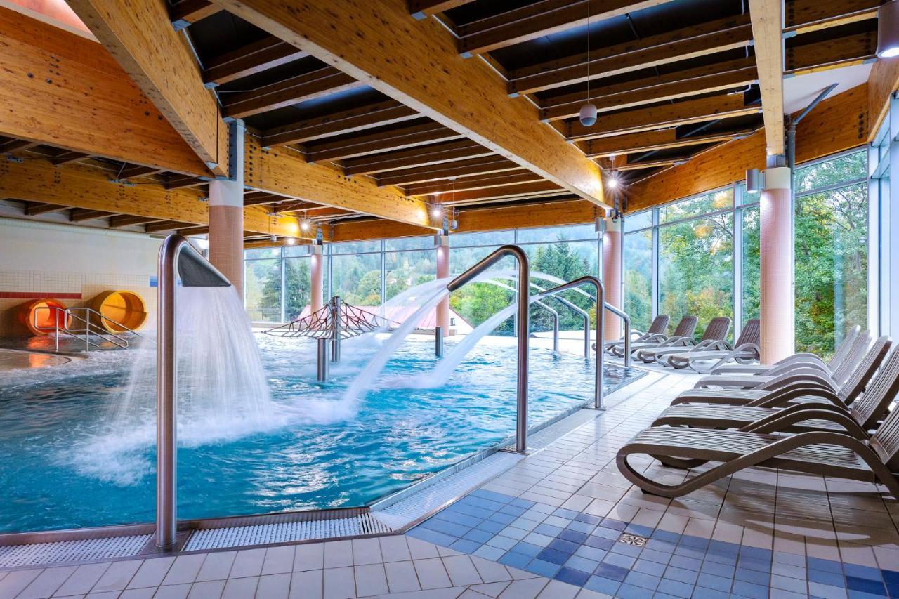 Interferie Aquapark Sport Hotel Malachit Swieradow-Zdroj Exterior photo