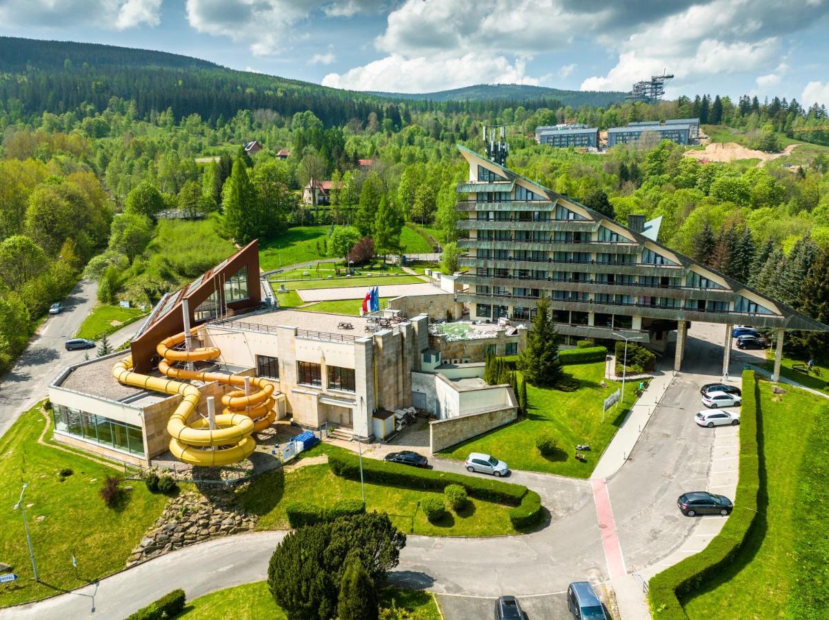 Interferie Aquapark Sport Hotel Malachit Swieradow-Zdroj Exterior photo